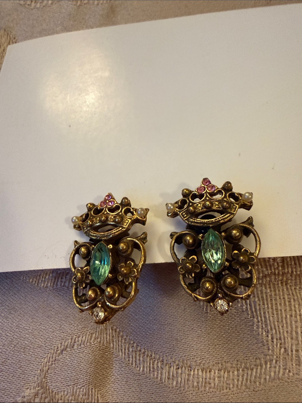 Coro Vintage Green Crystal Crown Screw Clip Earrings